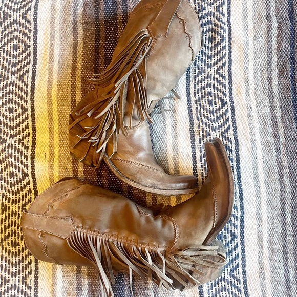 LIBERTY Black Shoes - Liberty Black Distressed Boots